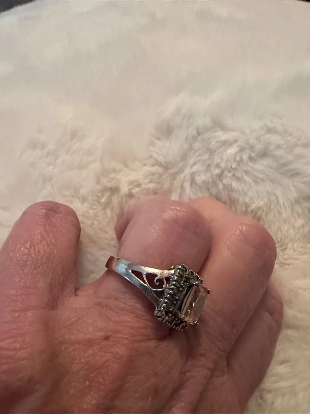 Vintage-Inspired Champagne Stone Silver Ring - Women Jewelry